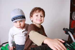 乐鱼体育平台app下载-男泳小将初登赛场即夺牌，男子游泳队最帅