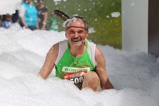 乐鱼（LEYU）体育-体育明星拍摄纪录片讲述成长故事，体育明星纪录片推荐